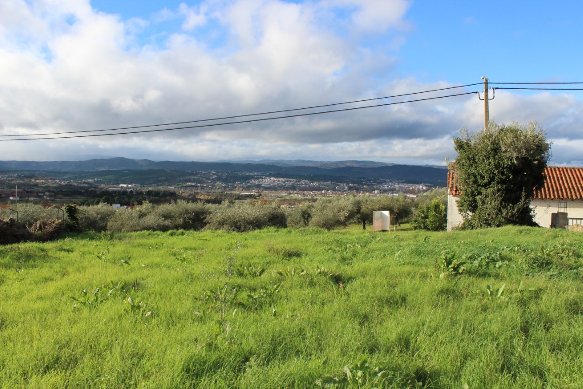 Venda - Terreno - Chaves
